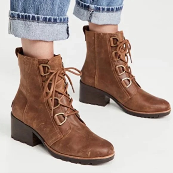 Sorel Women's Braun Cate Lace Lug Sole Booties Size 9.5 Barn Chore Waterproof - Picture 1 of 9
